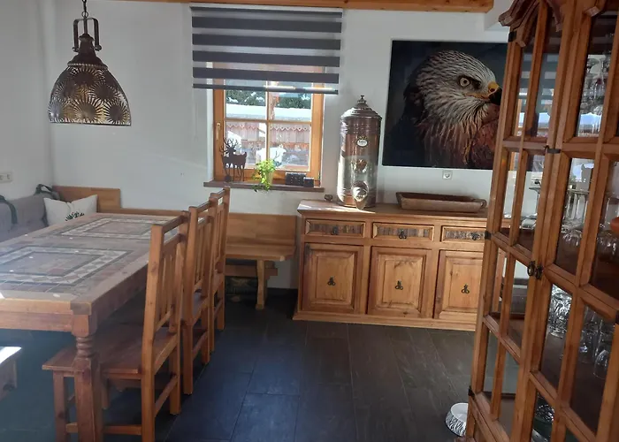 Alpenchalet Am Golfplatz