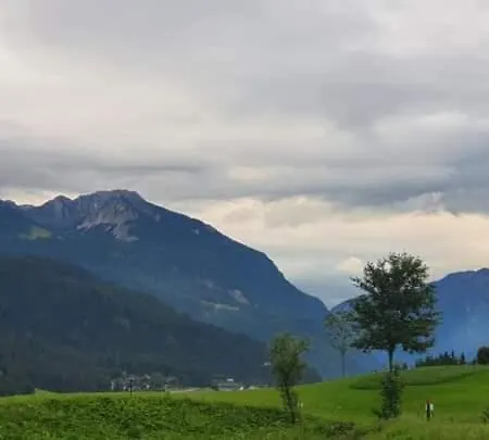 Alpenchalet Am Golfplatz 펜션 아첸키르흐